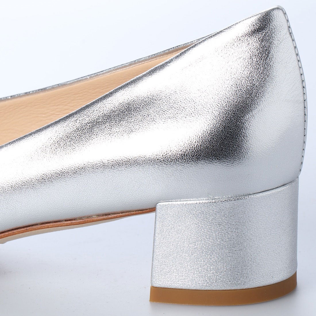 ファビオルスコーニ FABIO RUSCONI ブロックヒールパンプス （シルバー