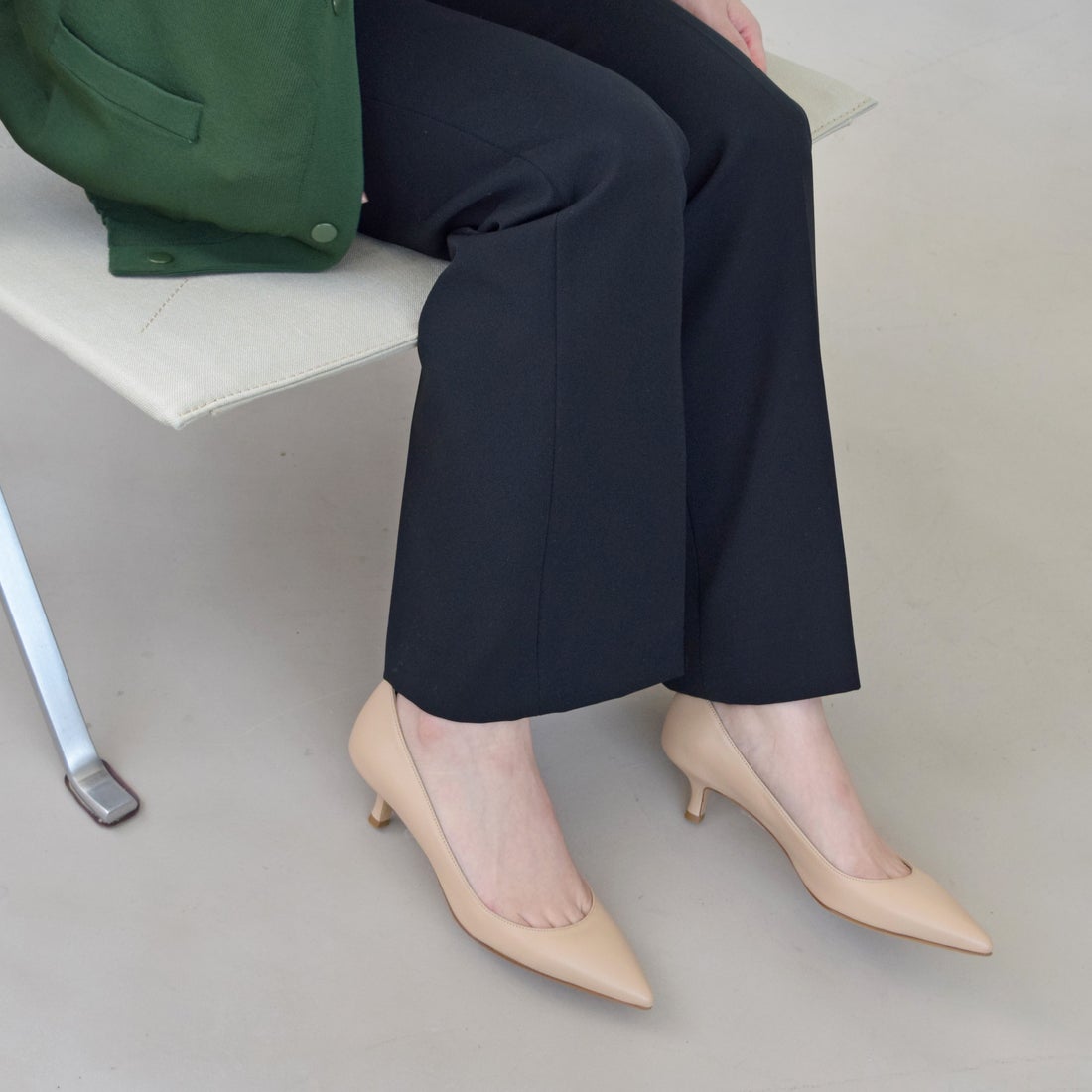 ファビオルスコーニ FABIO RUSCONI ポインテッドトウミドルヒール