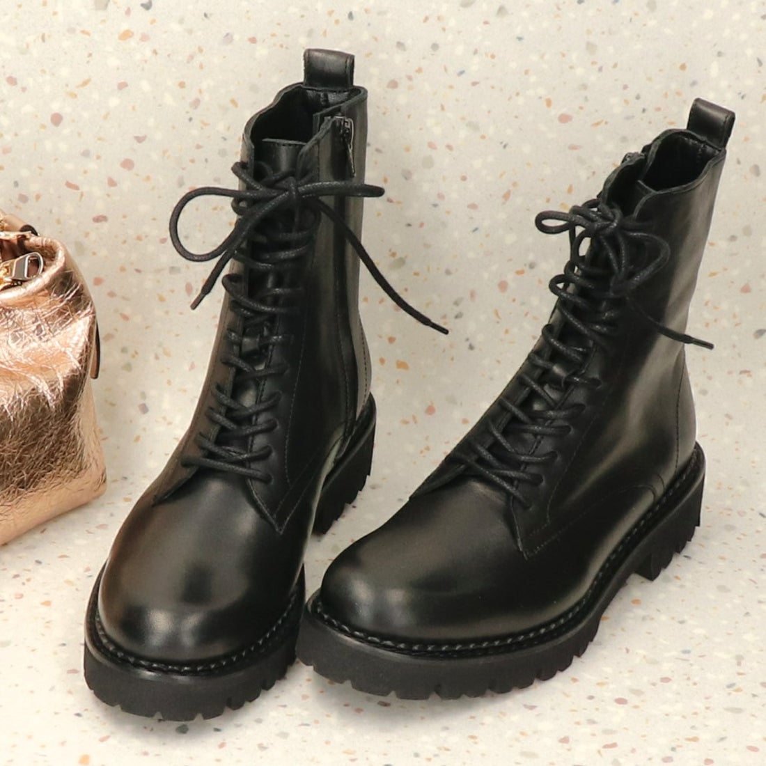 ファビオルスコーニ FABIO RUSCONI タンクソールレースアップショート