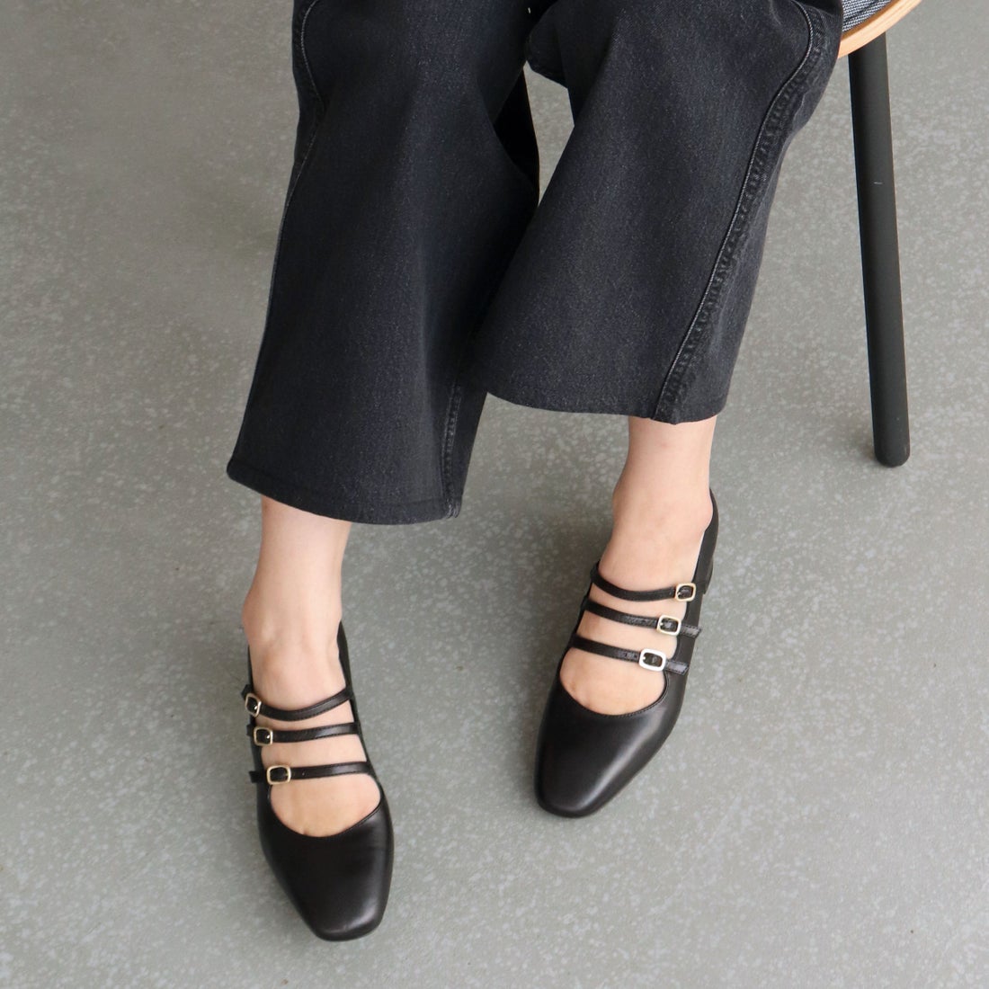 ファビオルスコーニ FABIO RUSCONI スクエアトウトリプルストラップ