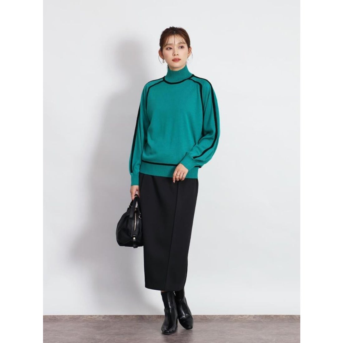 フェンネル FENNEL ストレッチピンタックナロースカート （ブラック