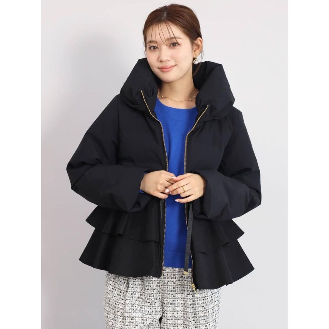 フェンネル FENNEL フリルペプラムダウンコート （チャコールグレー