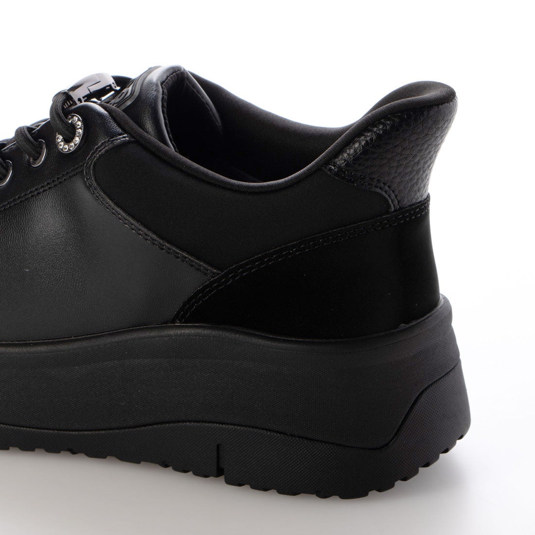 撥水ハンズフリースニーカー （ブラック） -fitfit(フィットフィット