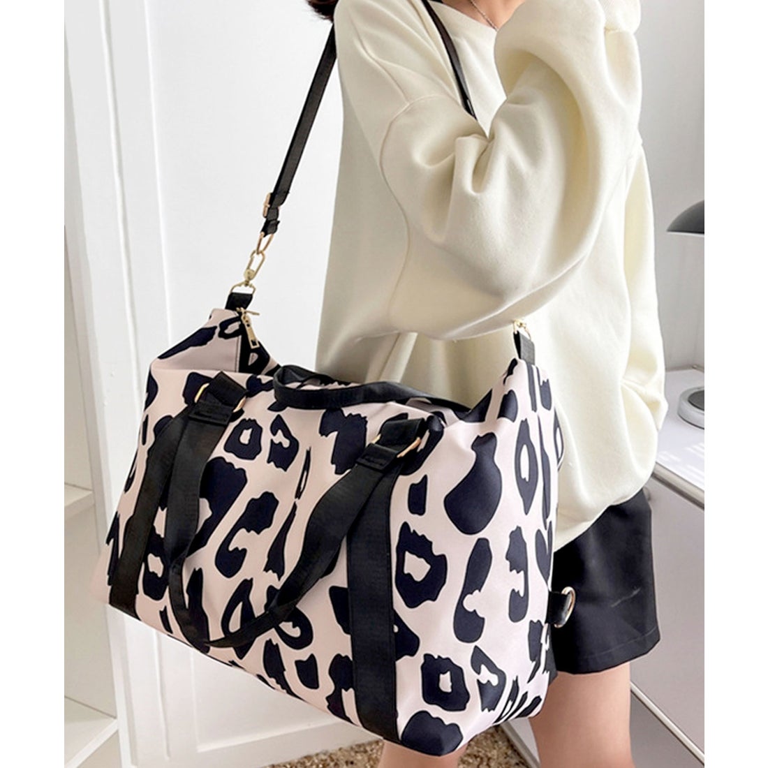 フロージュ florge 【大容量/防水】【2WAY/3WAY】軽量タイプのヒョウ柄