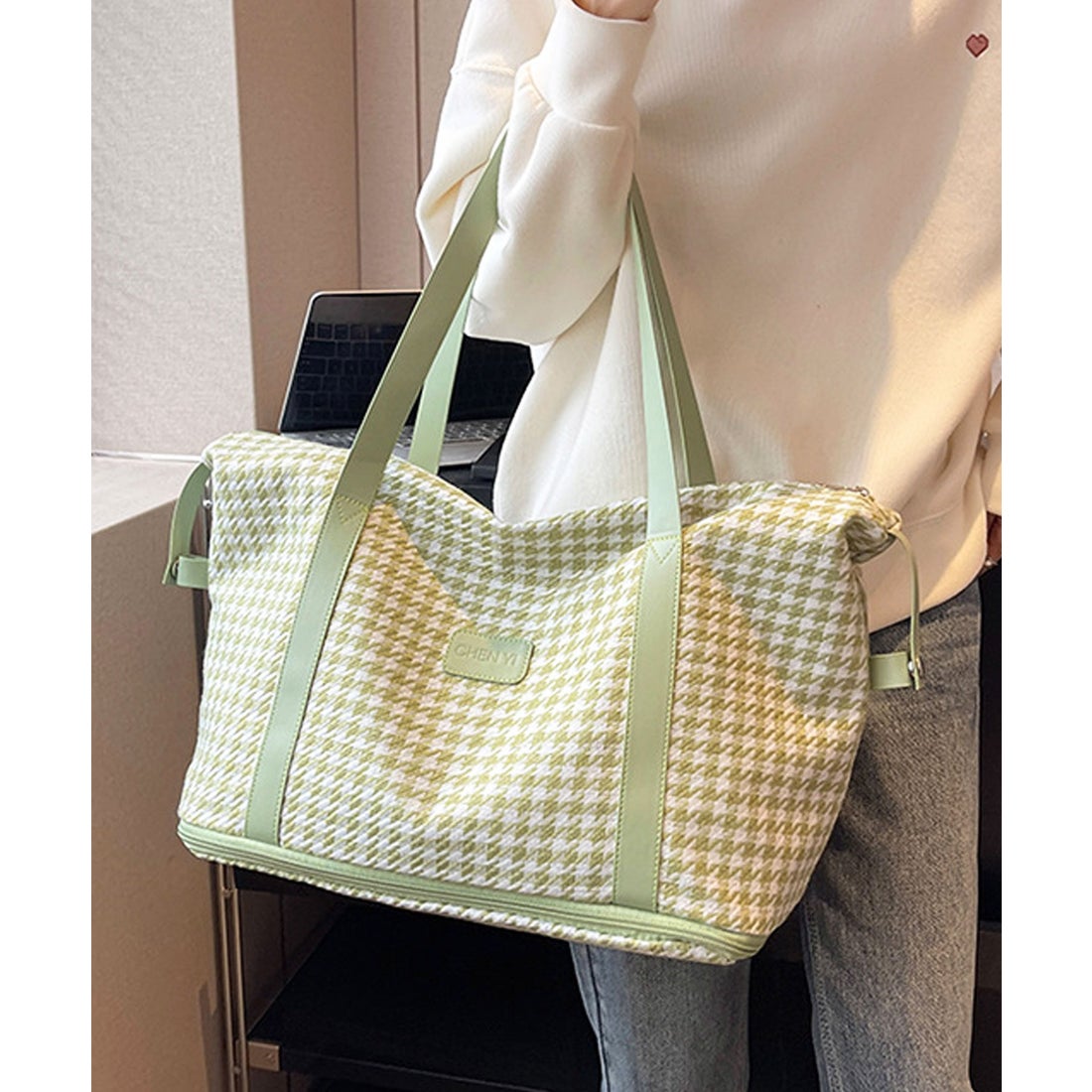 フロージュ florge 【容量拡張ファスナー付】ポイントレザー×千鳥格子