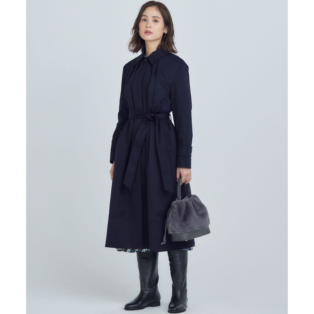 組曲 L 【WEB限定】ライトトレンチ ステンカラーコート （ネイビー系