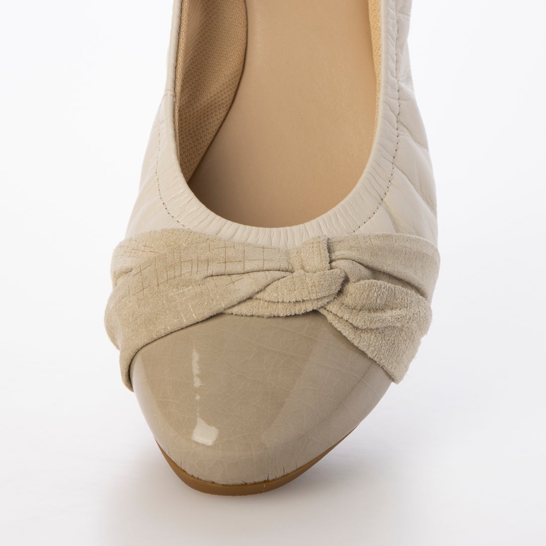 ヒミコ 卑弥呼 クロスリボンスニーカーパンプス/643105 （アイボリー