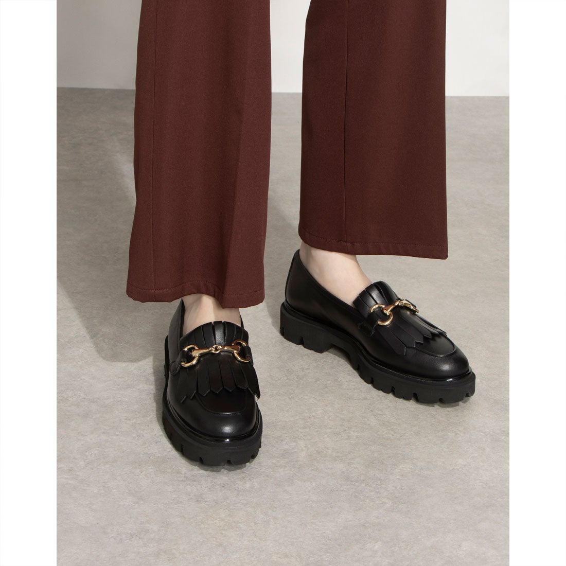 インターショシュール INTER-CHAUSSURES ラウンドトウキルトビット