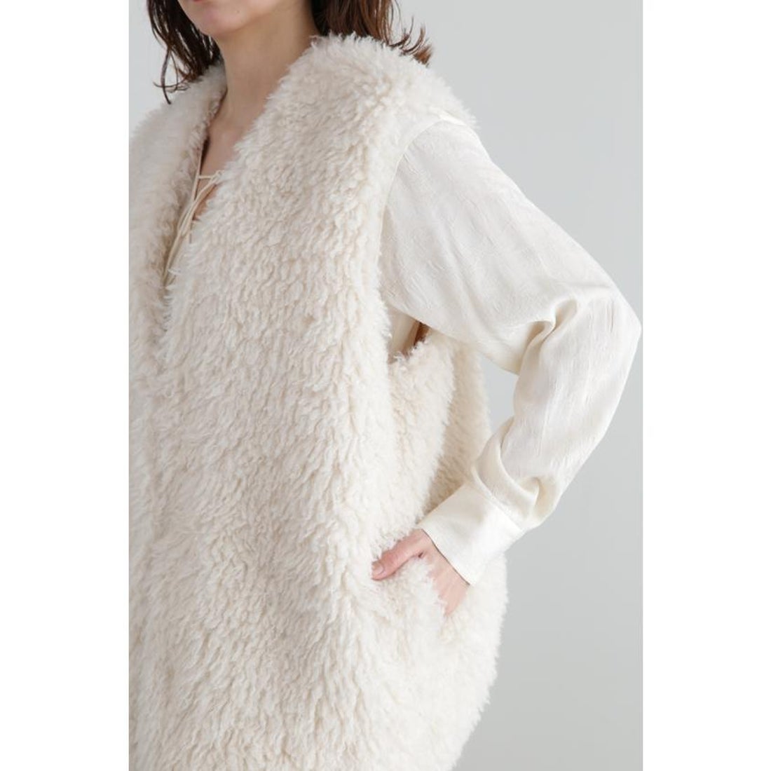 ジル スチュアート JILL STUART クリンプファーベスト （ホワイト