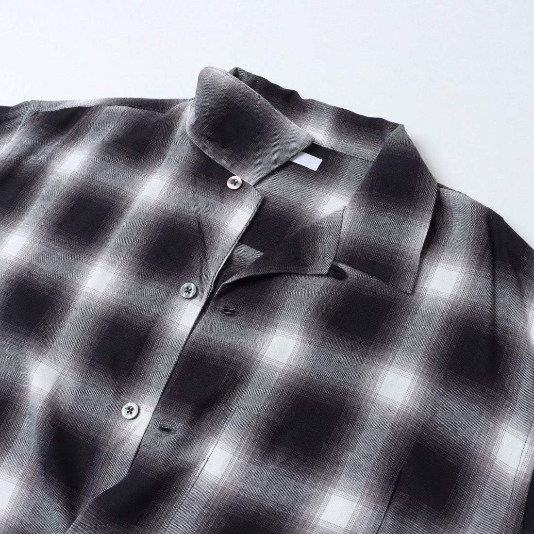 オムネス OMNES オンブレチェックシャツ （ブラック） -ファッション