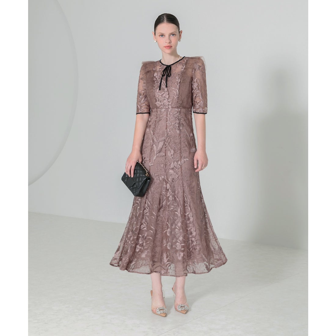 レジャ Leja 刺繍レース配色パイピングショルダーフリルマーメイド