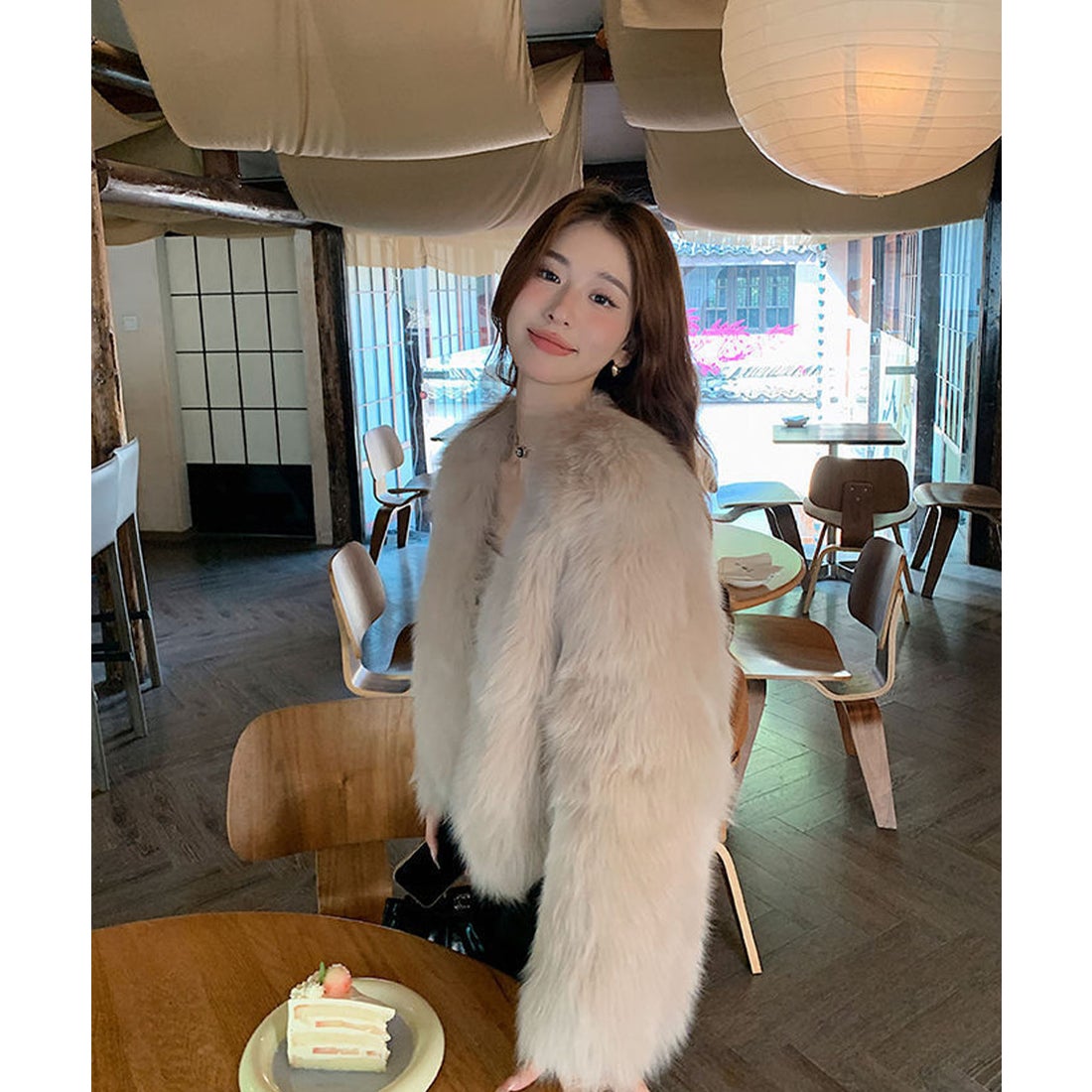 ミージェーン me Jane ノーカラーボリュームフェイクファージャケット