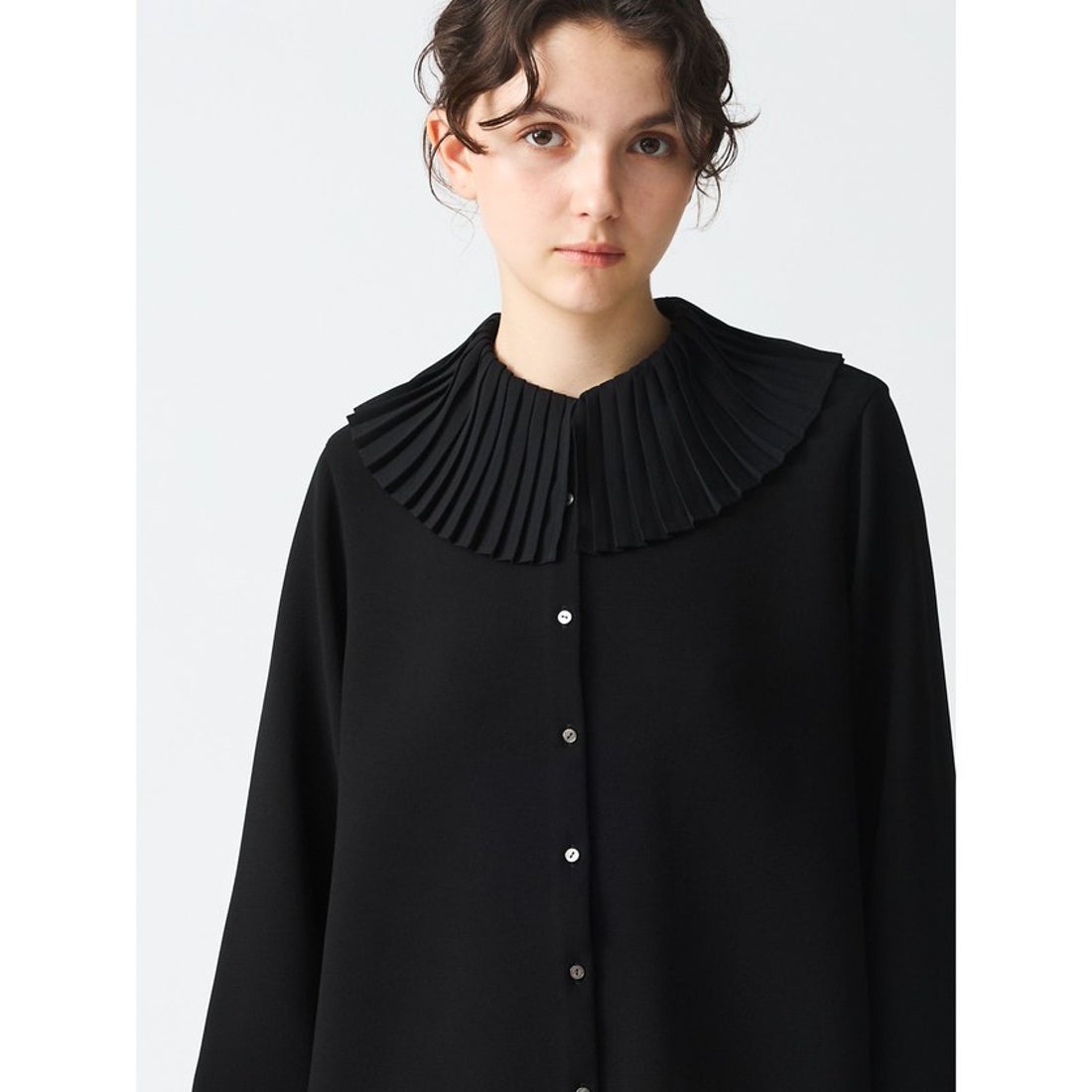 ミズイロインド mizuiro ind mizuiro ind プリーツカラーシャツ