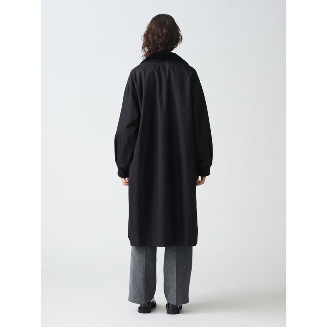 ミズイロインド mizuiro ind mizuiro ind バックボアコート （ベージュ