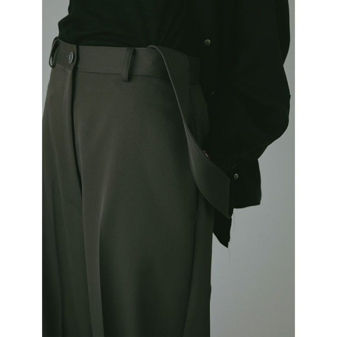 エトレトウキョウ ETRE' TOKYO サスペンダーワイドパンツ （NAVY