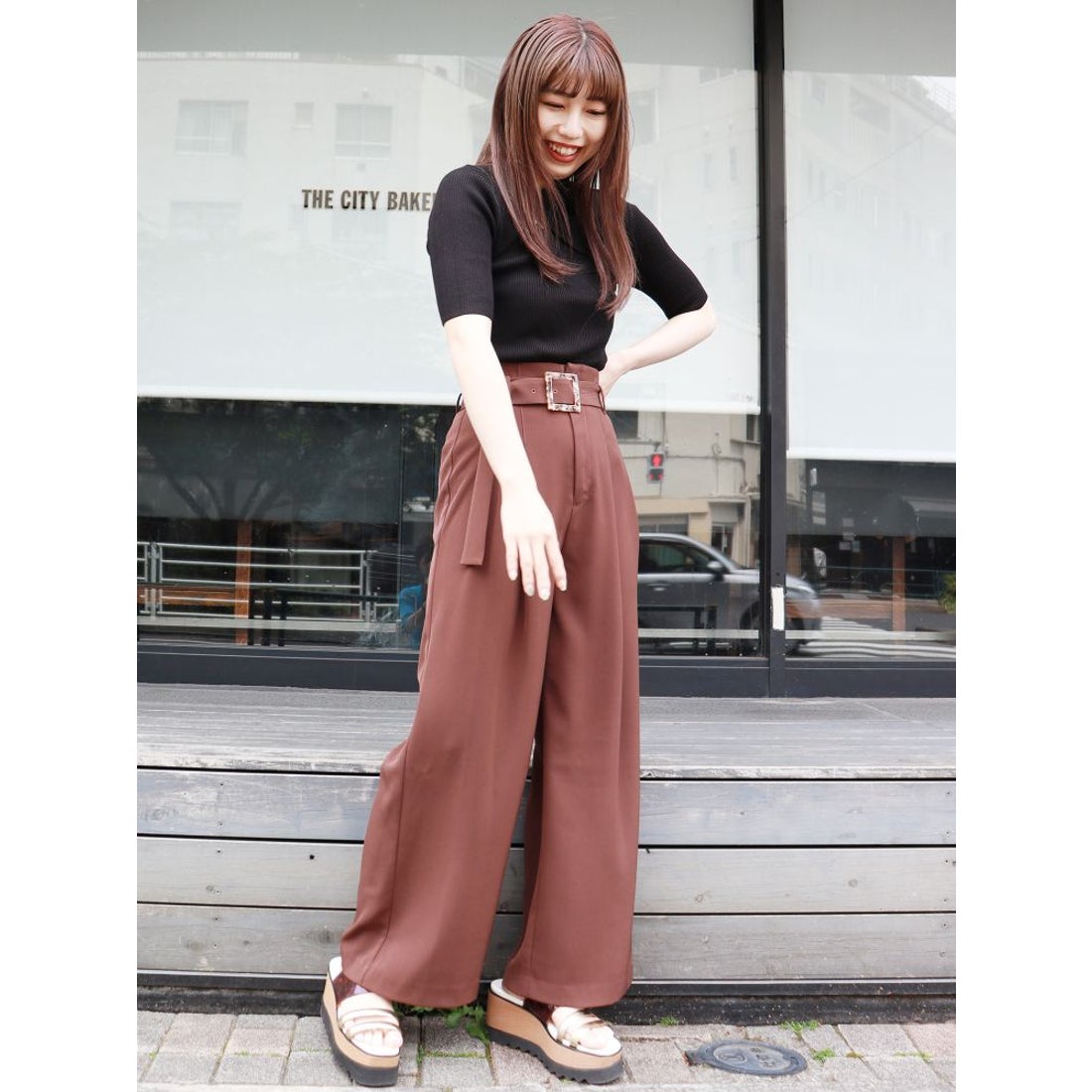 MURUA ハイウエストタックワイドパンツ（ブラウン） -ファッション通販