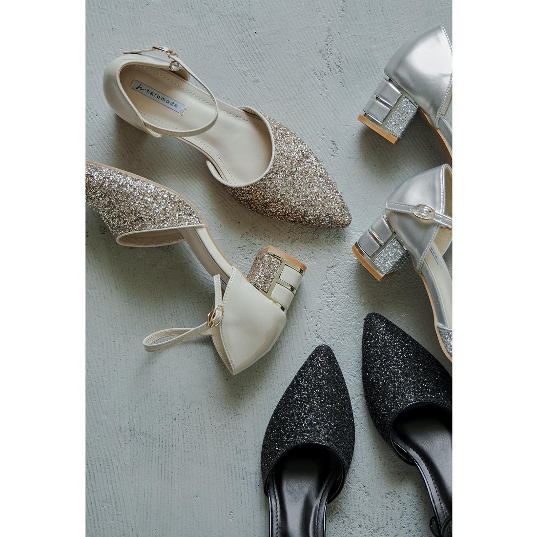 ニアナ niana グリッターチャンキーヒールパンプス 結婚式 二次会