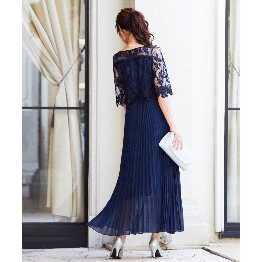 ニアナ niana 刺繍レース切り替えプリーツロング 結婚式ワンピース