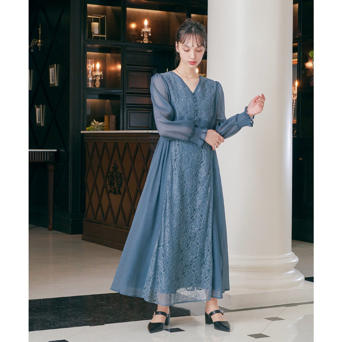 ニアナ niana チュール×レース切替Vネックパーティードレス （ネイビー