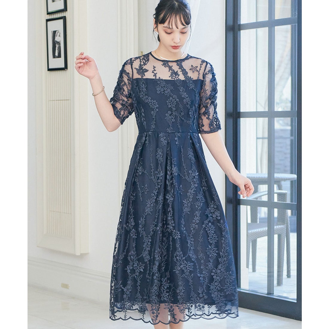 ニアナ niana 刺繍レース バックリボン パーティードレス （ネイビー