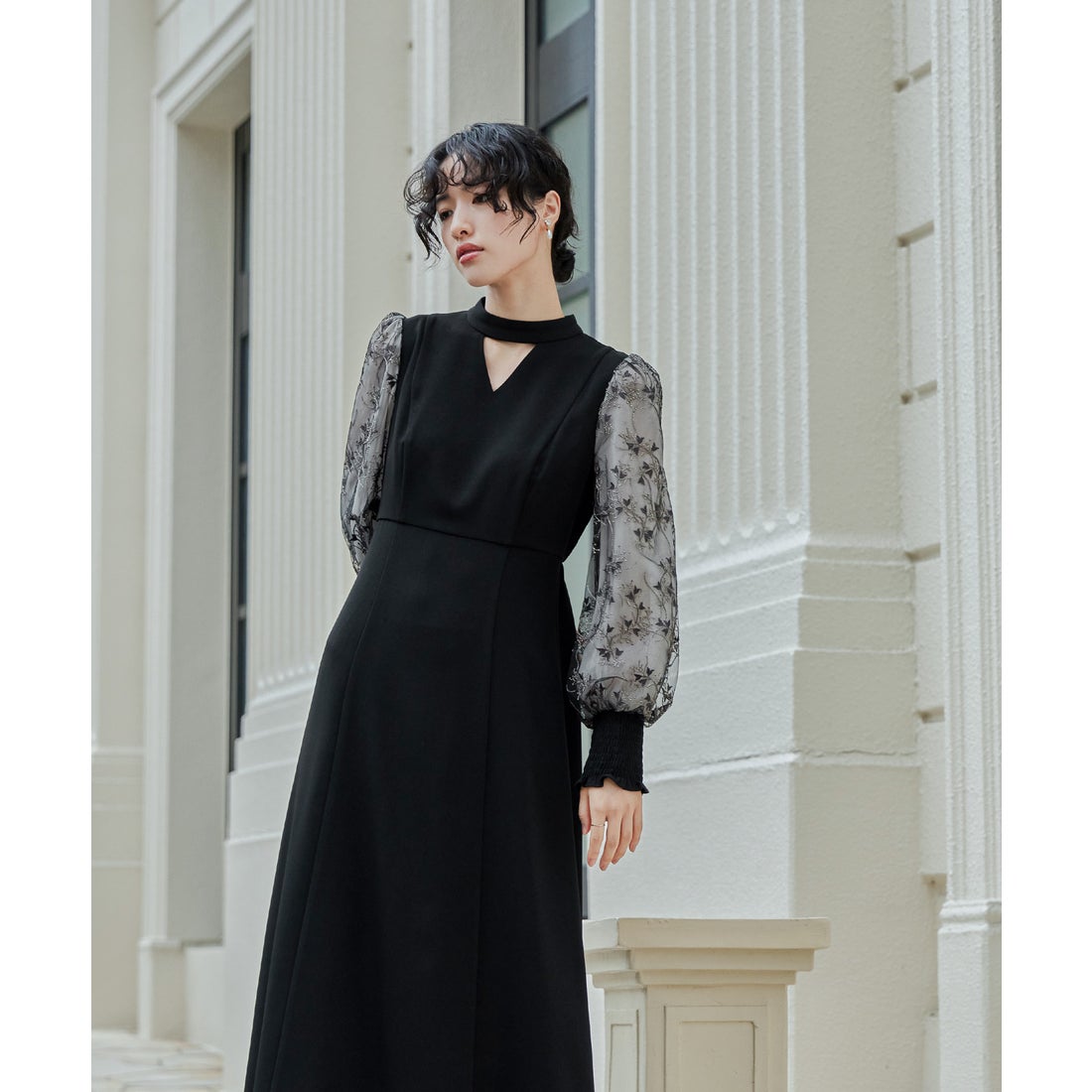 ニアナ niana スリーブエンブロイダリードレス パーティードレス 結婚