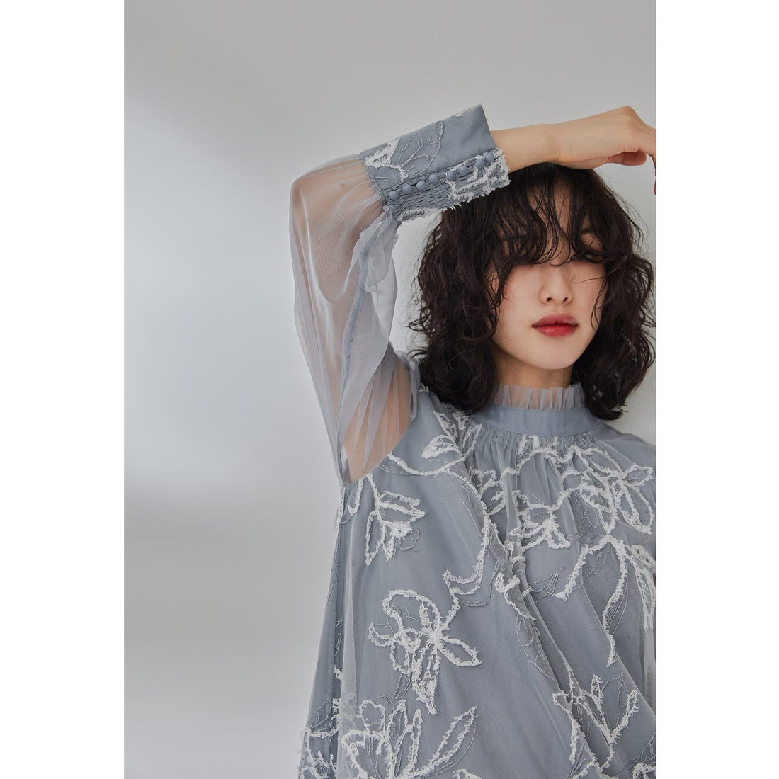 ニアナ niana フェザーフラワーチュールドレス 結婚式 パーティー