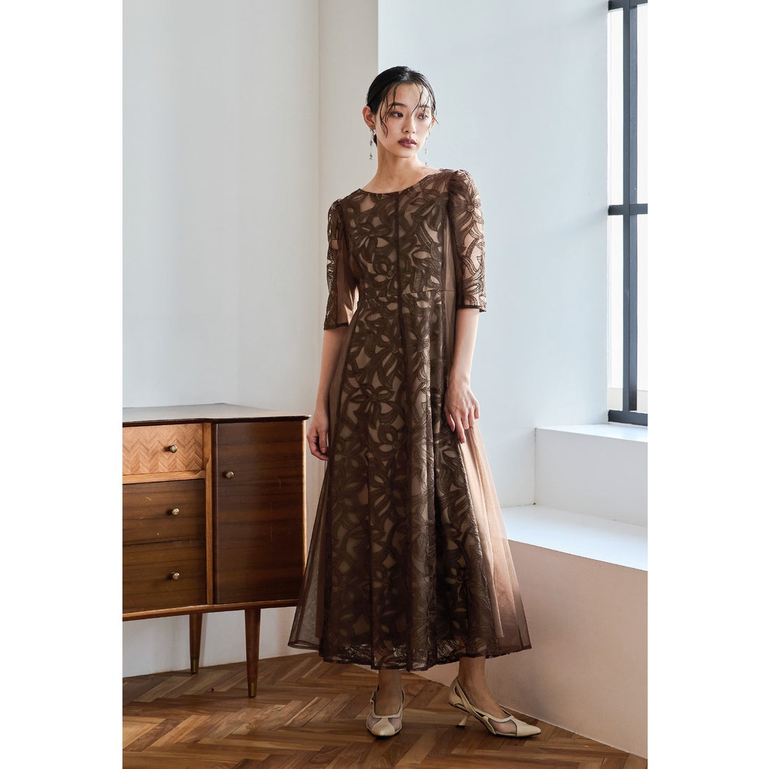 ニアナ niana フラワーレースフレアドレス 結婚式 成人式 二次会