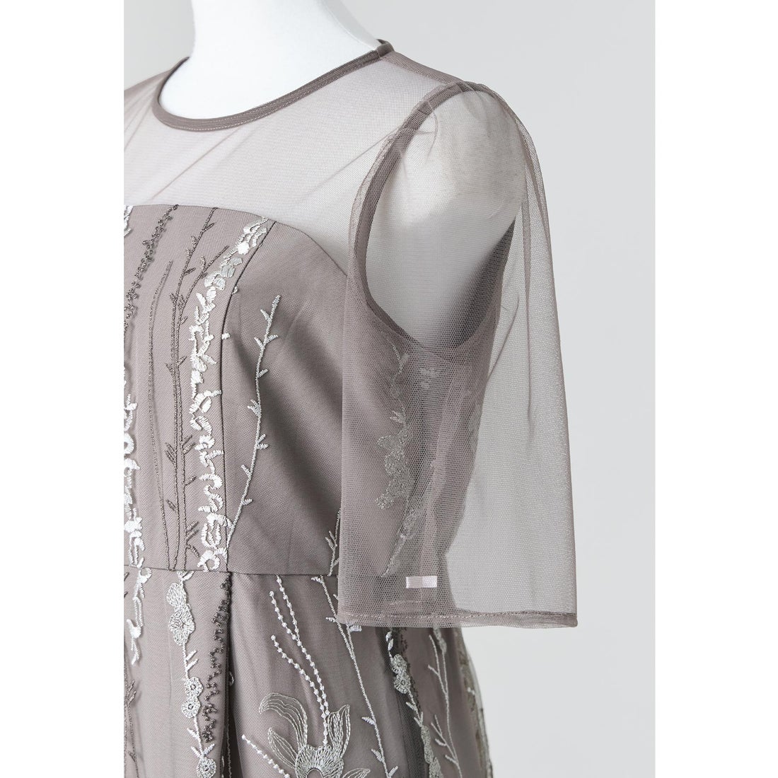 ニアナ niana マルチケープ刺繍レースドレス 結婚式 二次会 同窓会