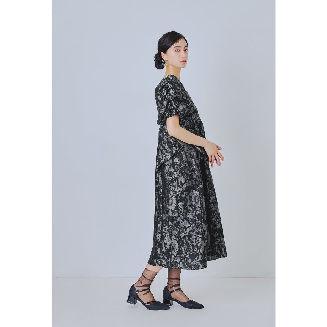 ニアナ niana バブルスリーブジャガードドレス マタニティ 妊婦 結婚式