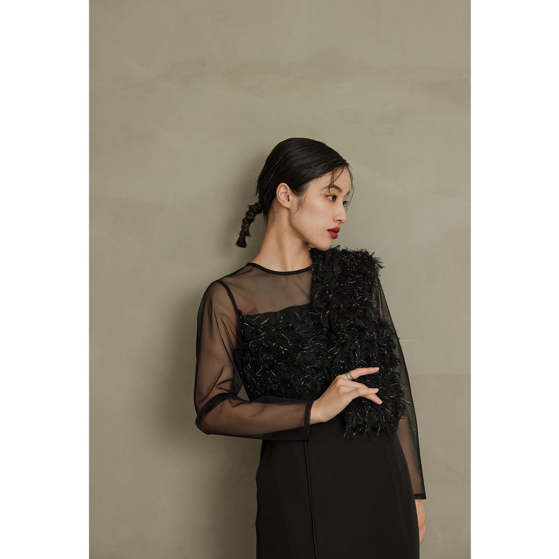 ニアナ niana フリンジグリッターノットドレス 秋冬 結婚式 成人式