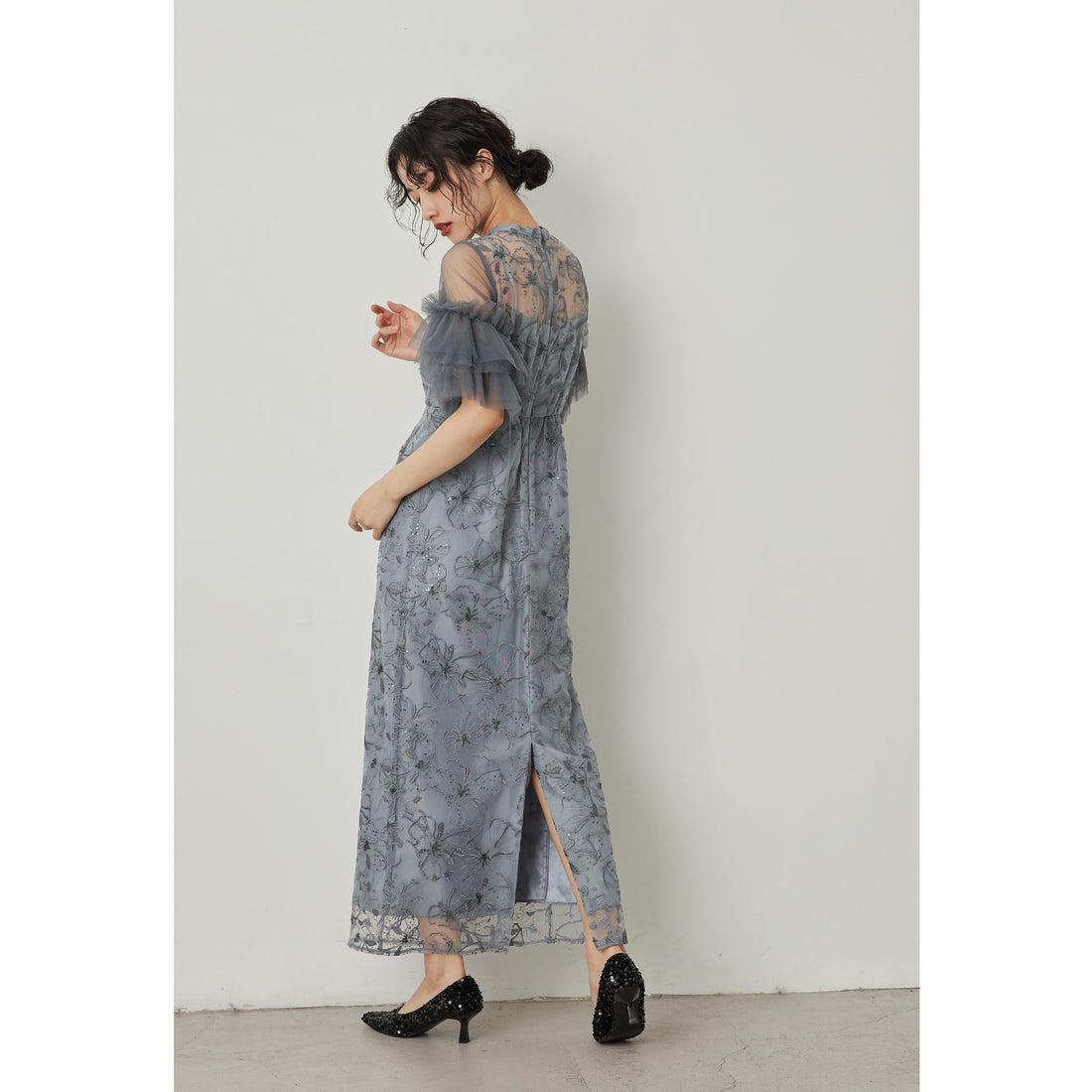 ニアナ niana スパンコール刺繍レースドレス キーホールネック 結婚式