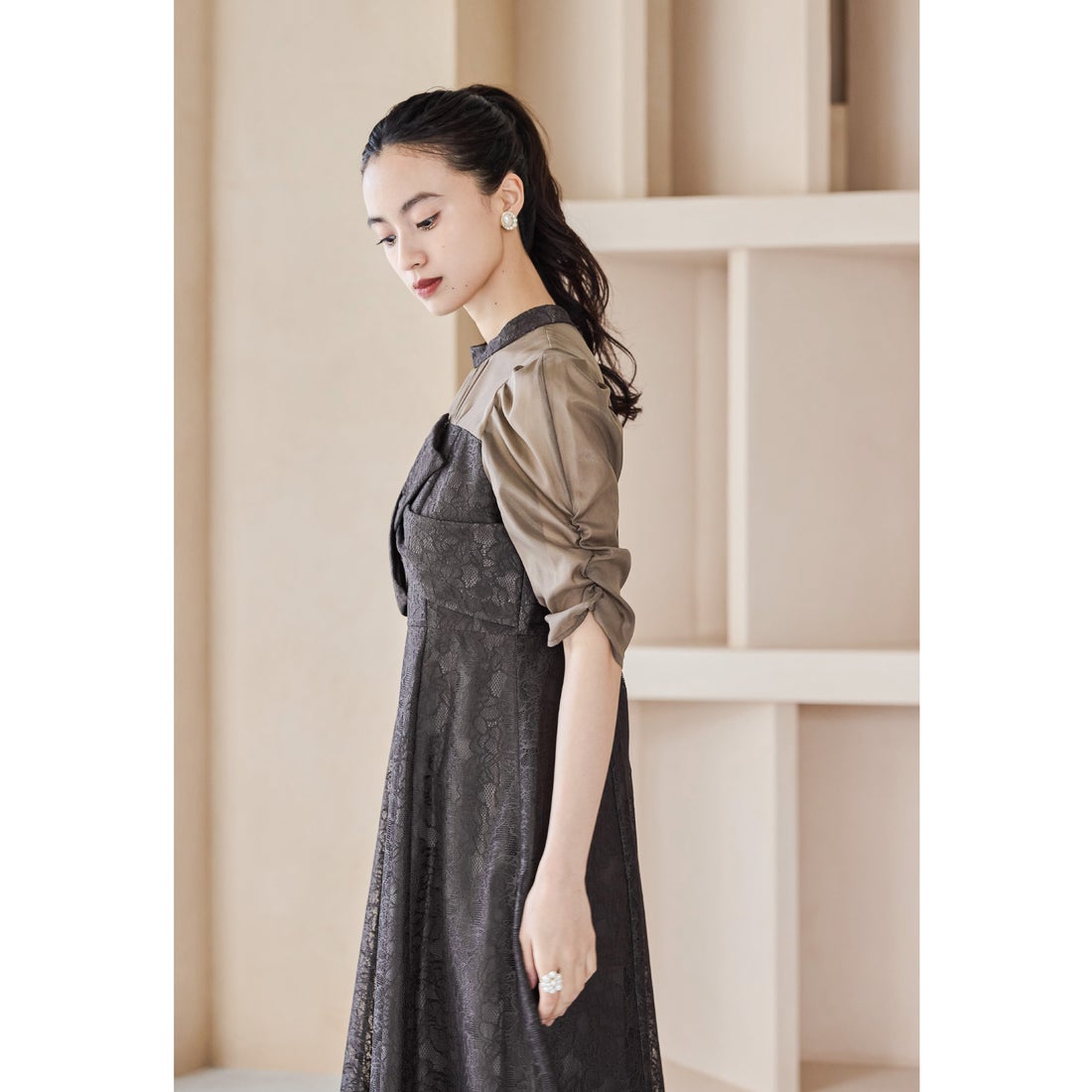 ニアナ niana フラワーレースノットデザインドレス パーティードレス