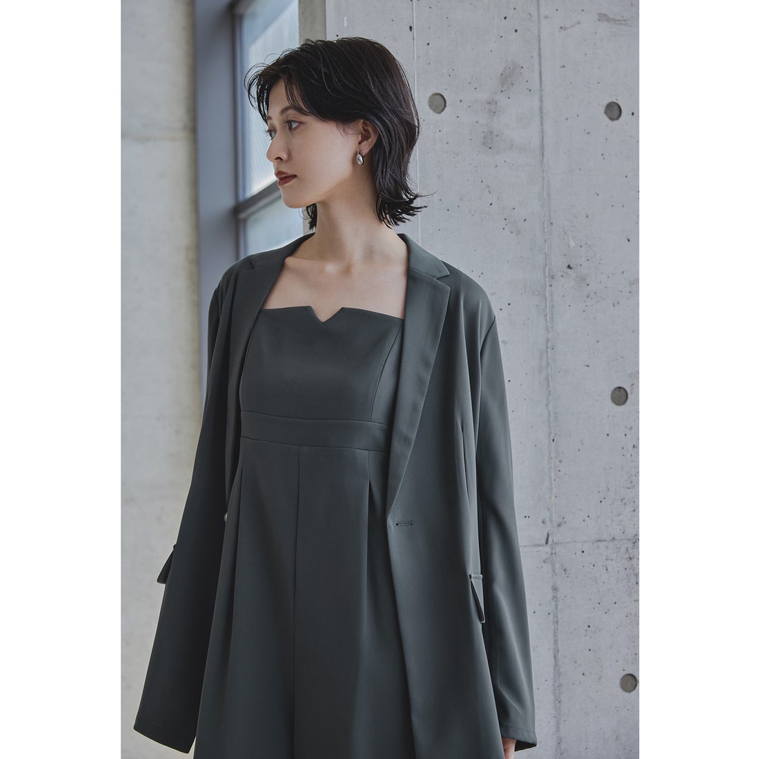 ニアナ niana ジャケットセットアップドレス 2点セット パンツドレス