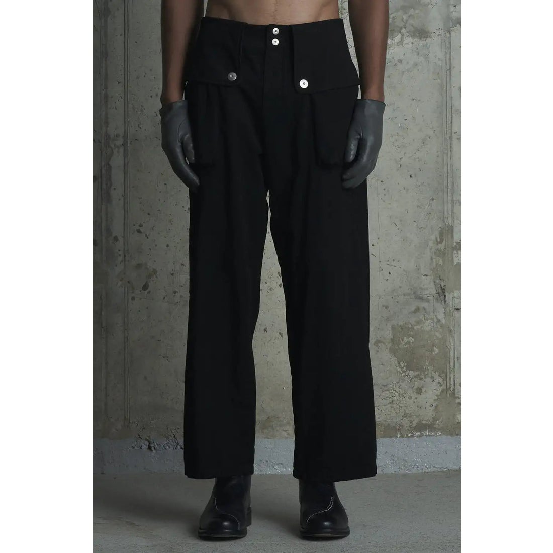 Omar Afridi Flap Trousers Pure Dyed Cotton （Carbon） - Osaka
