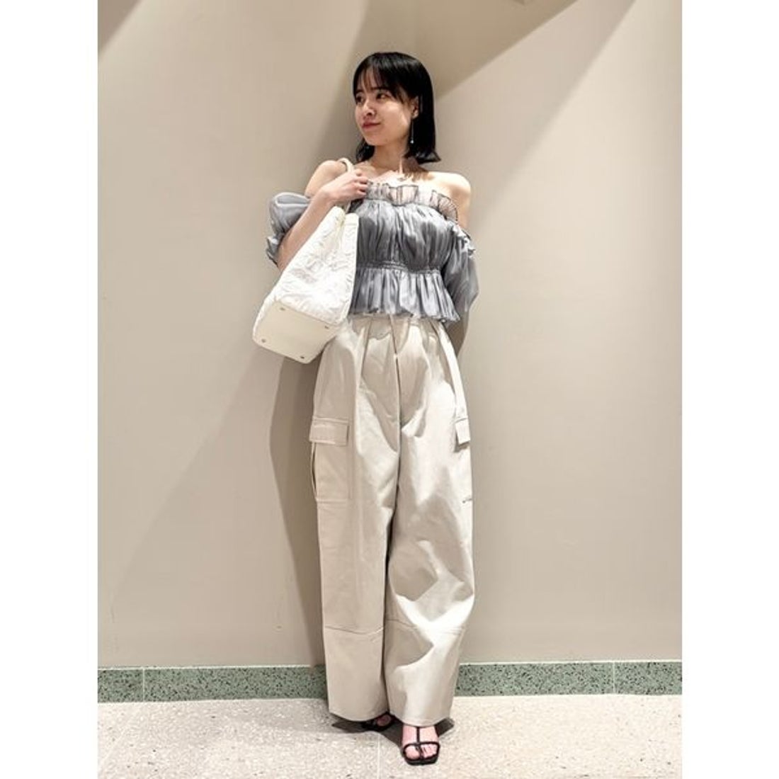 スナイデル SNIDEL ギャザーオフショルブラウス （GRY） -靴