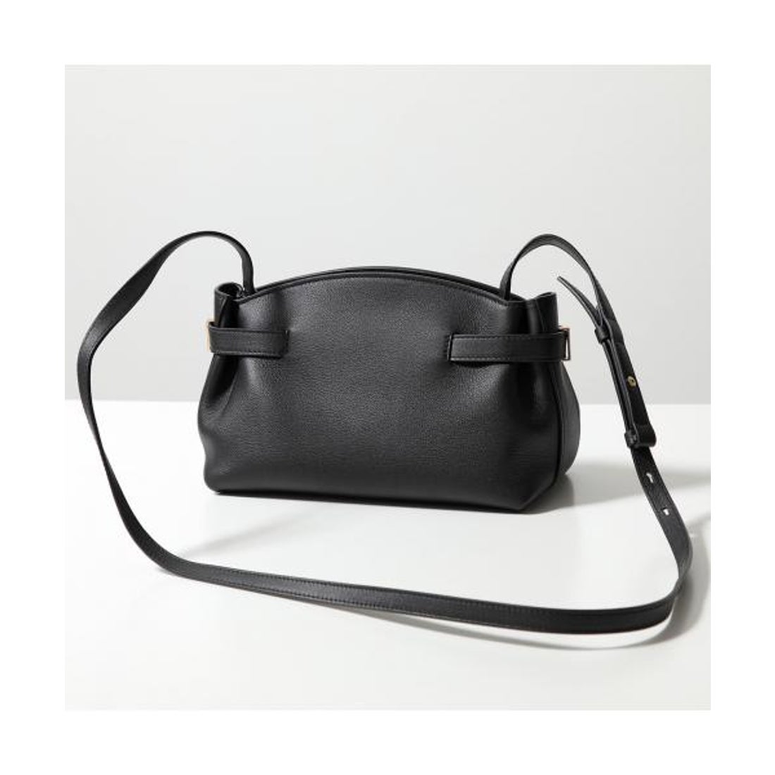 サルバトーレフェラガモ Salvatore Ferragamo FERRAGAMO ショルダー