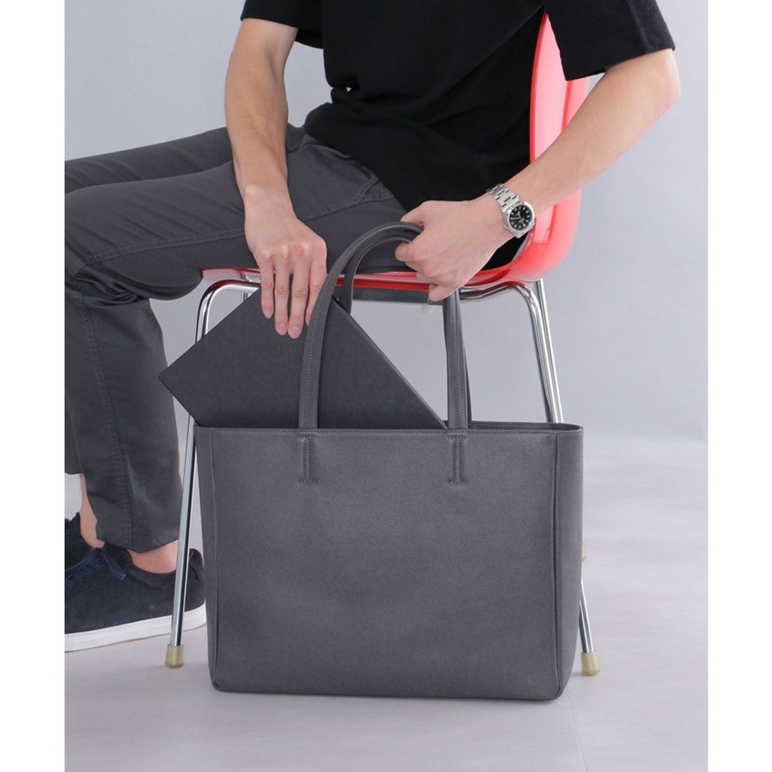 シップス SHIPS SHIPS: スマート レザー トートバッグ （ブラック