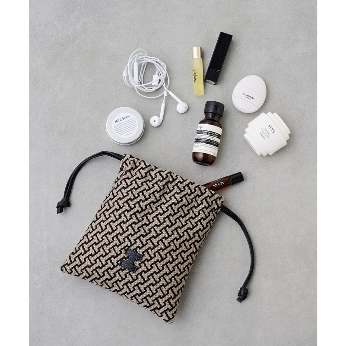 イアクッチ IACUCCI モノグランマ ポーチJACQUARD/RUGA （black