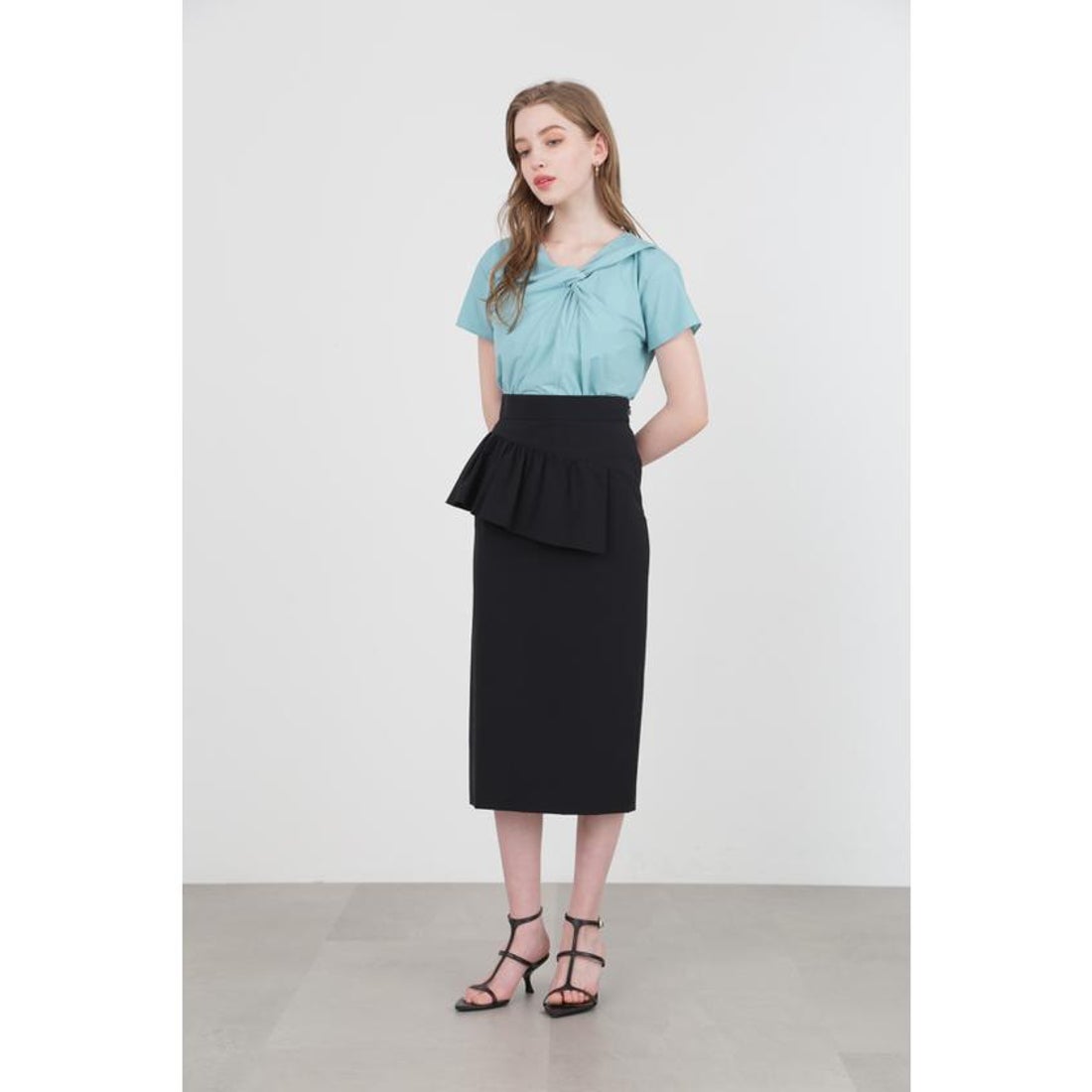 ピンキーアンドダイアン PINKY & DIANNE ◇アシンメトリーペプラム