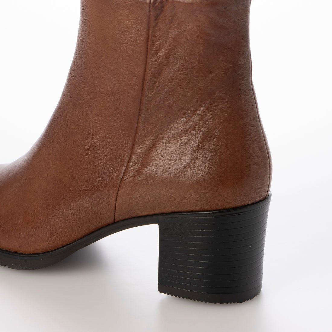 ピエディヌーディ PIEDI NUDI 本革 シンプル 美脚ショートブーツ （BR