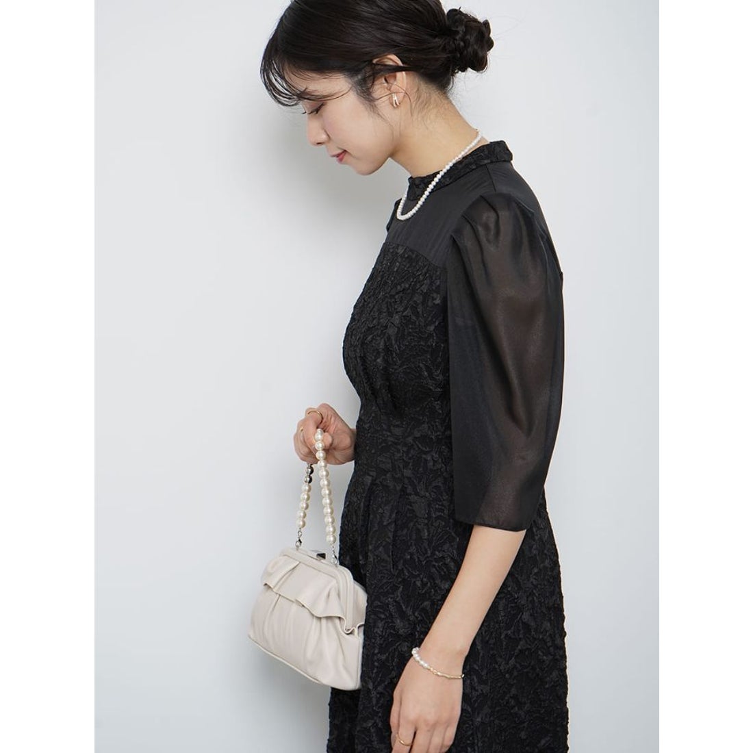 リルフェテ Rire Fete ふくれジャガードバックリボンドレス （ベージュ