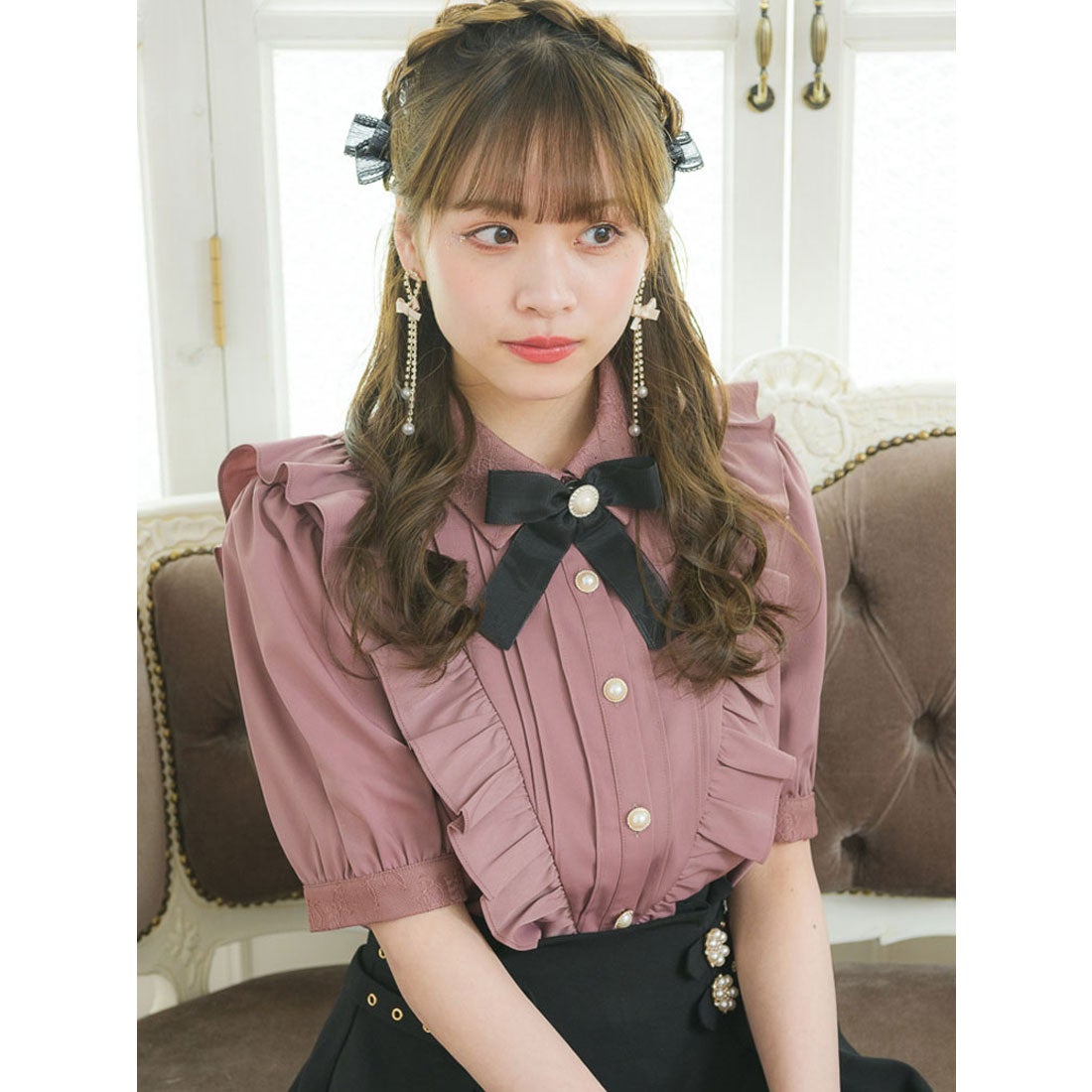 ロジータ ROJITA パール釦Vフリル半袖ブラウス （ピンクブラウン