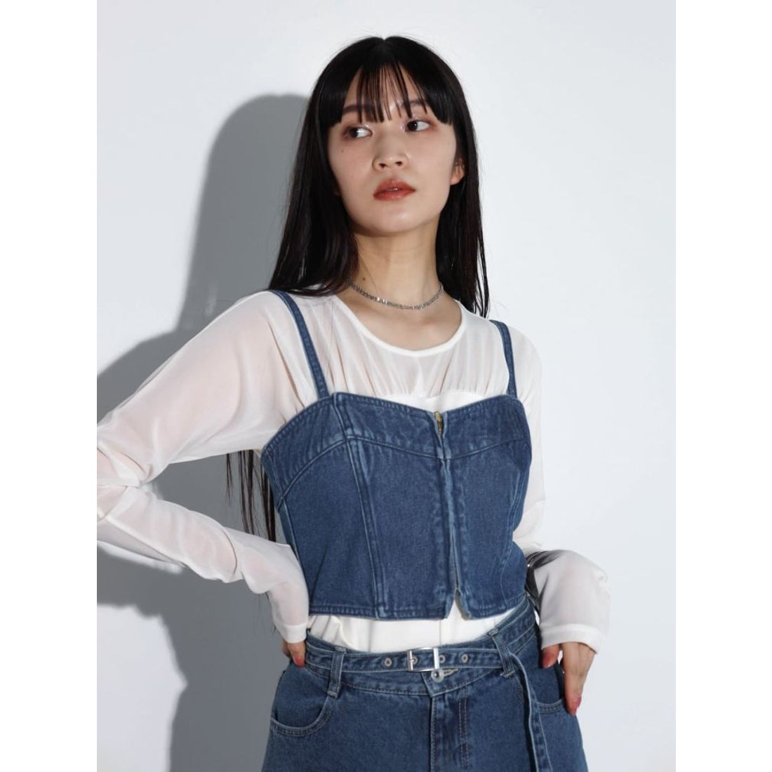 ラディエイト RADIATE フロントジップデニムビスチェ （ライトブルー