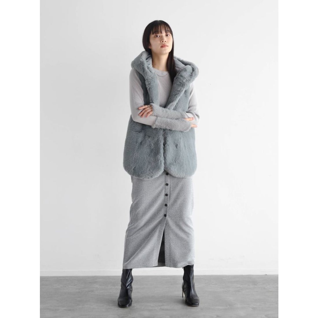 ラディエイト RADIATE フーデッドファーベスト - RADIATE limited