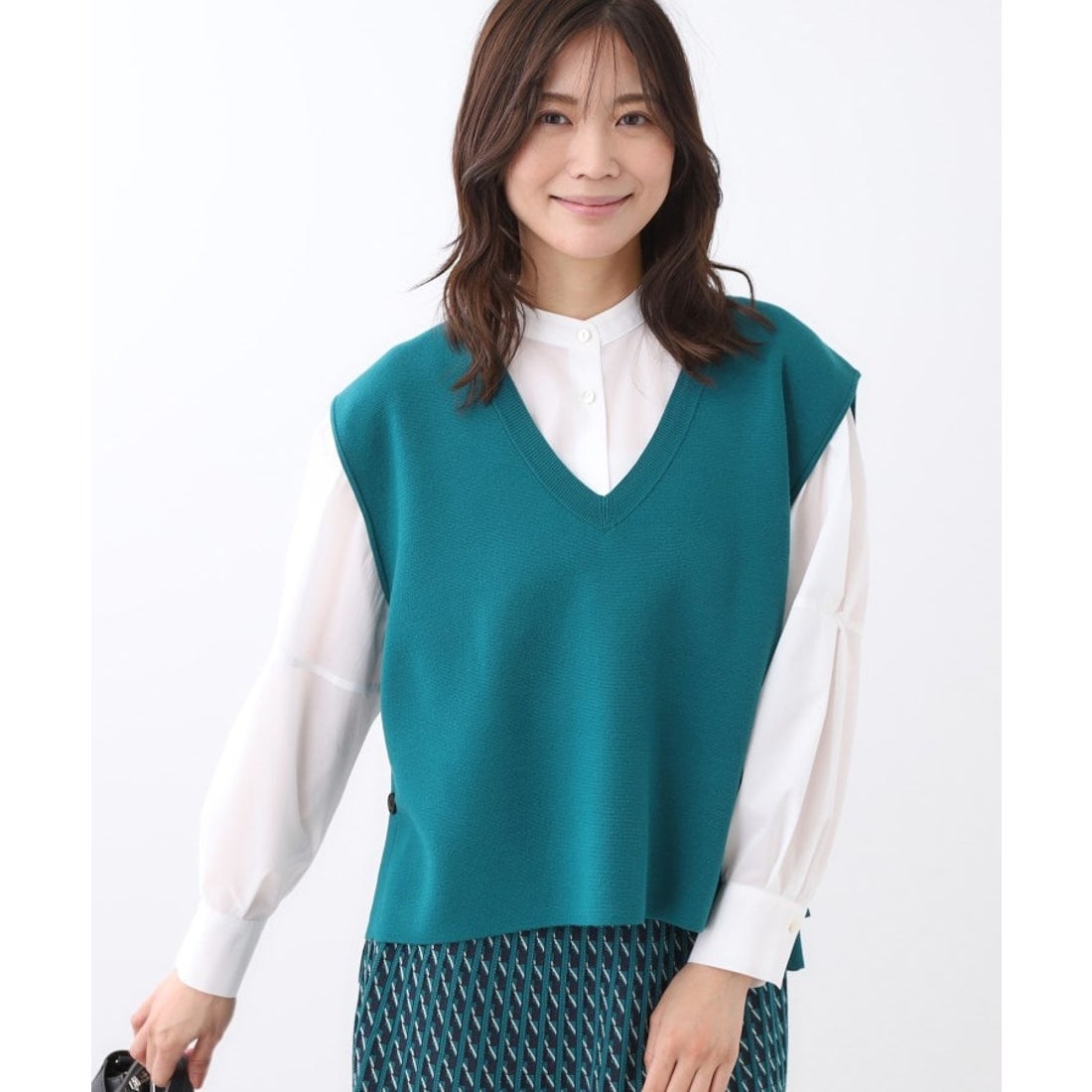 リフレクト Reflect 【WEB先行カラーあり／セットアップ可】Vネック
