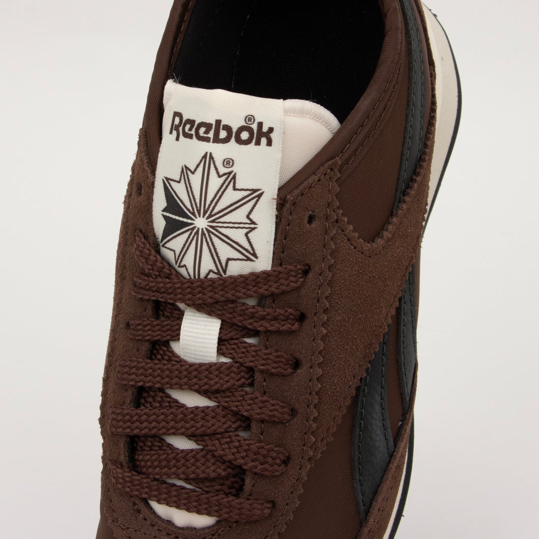 R400 （キャンパスブラウン） -Reebok 公式オンラインショップ