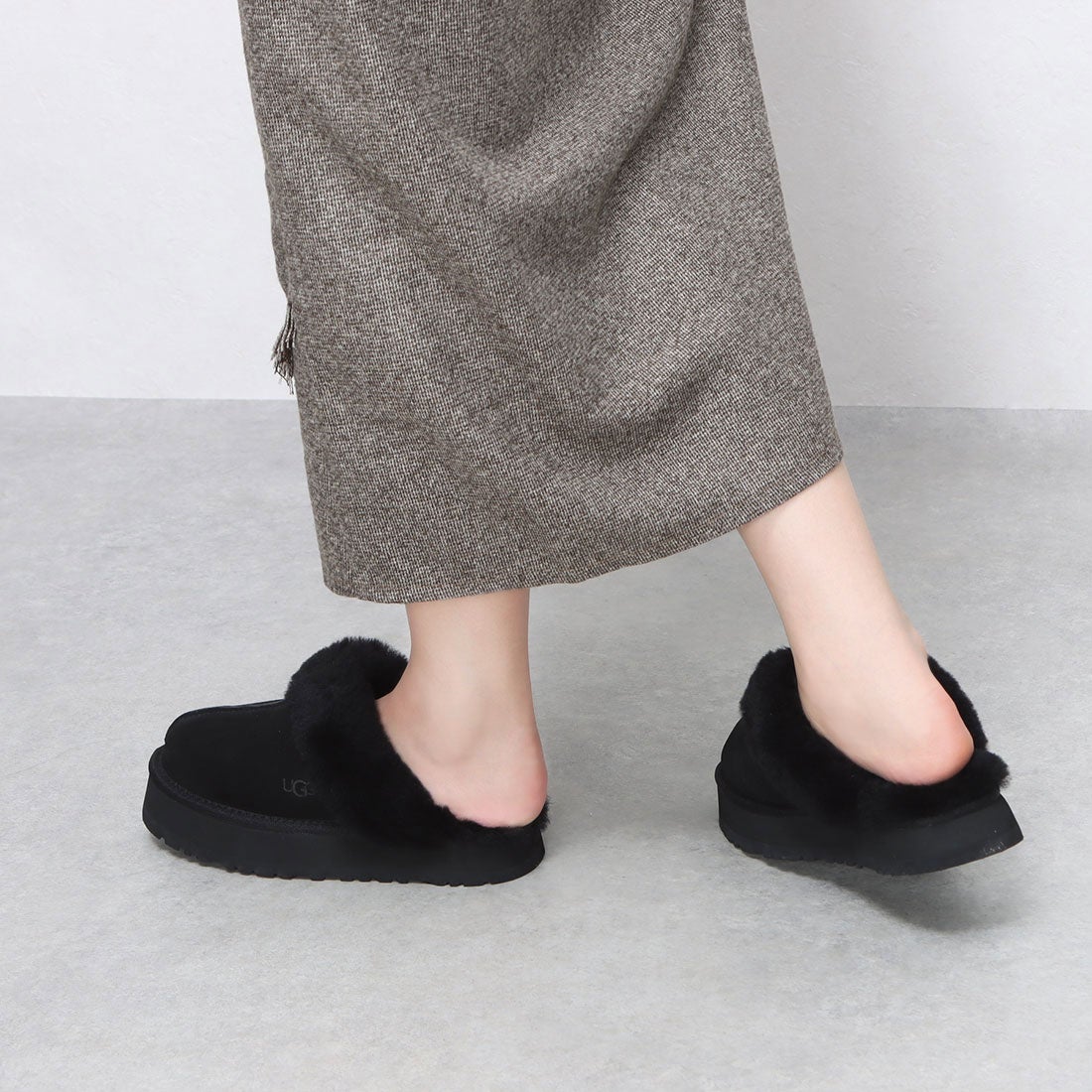 アグ UGG W ディスケット シューズ （ブラック） -waja bazar - 海外