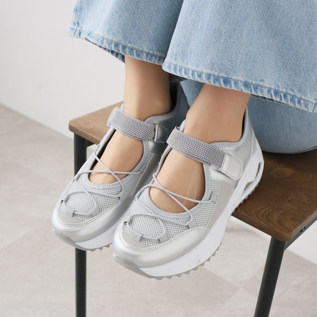 ヴィヴィアン VIVIAN エアー底レースアップベルトスニーカー （グレー