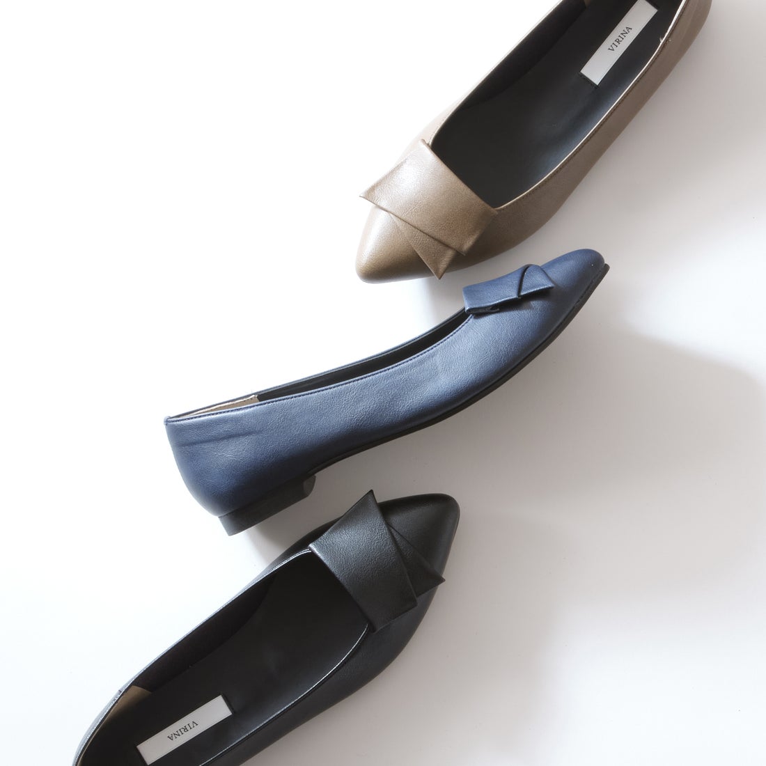 ヴィリーナ VIRINA 【 雨の日OK・巾着付き・旅行・持ち歩き】晴雨兼用