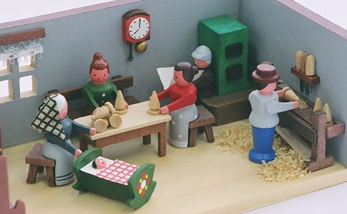 工房紹介 – ドイツ・ザイフェンの木のおもちゃ seiffen